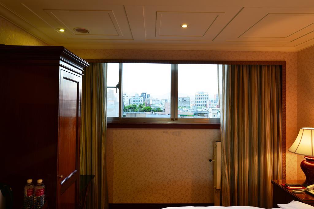 Rido Hotel Taipei Eksteriør bilde